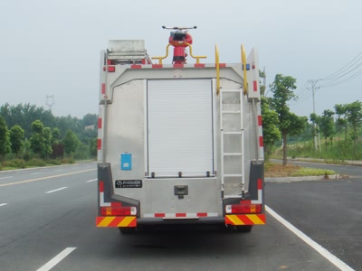 重汽后双桥泡沫消防车